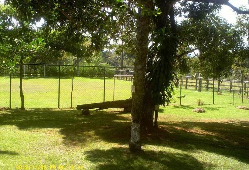 בית מלון כפרי Pousada Jardim Da Mata