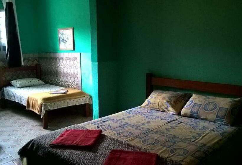 فندق Pousada Solar Do Frota