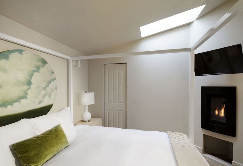 فندق Rockhouse Suites