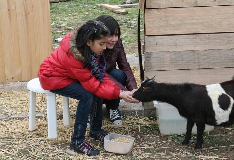 فندق ريفى La Granja De Vitoria