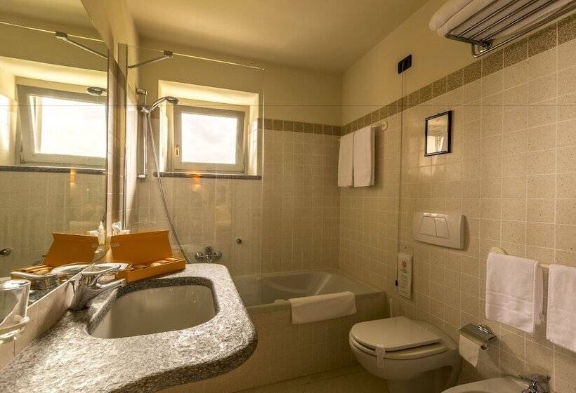 乡村酒店  Locanda Del Pilone