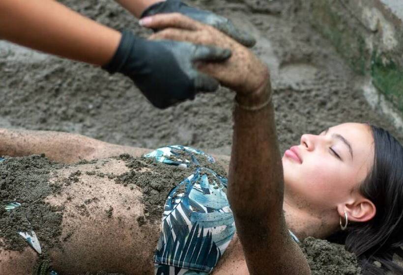 호텔 Termales San Vicente