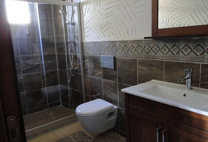 Отель The Stone Castle Boutique