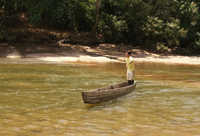 هتل Tres Ríos Jungle Lodge