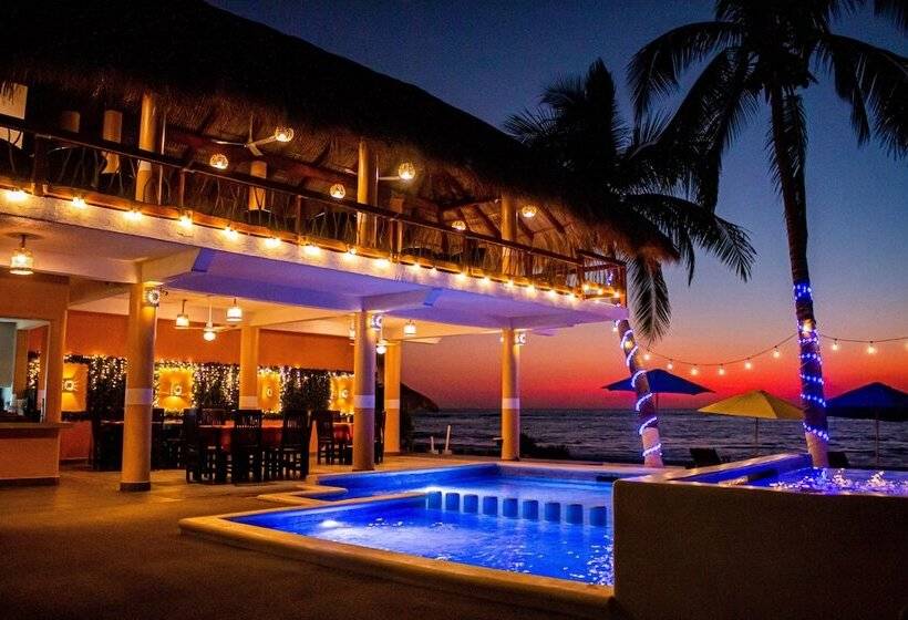 ホテル Tronco Bay Inn