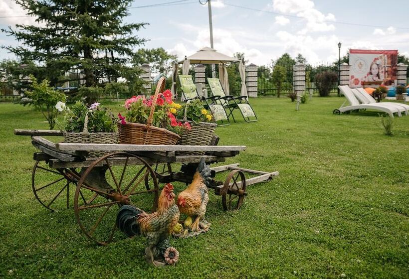 فندق Usadba Dobrolubovo