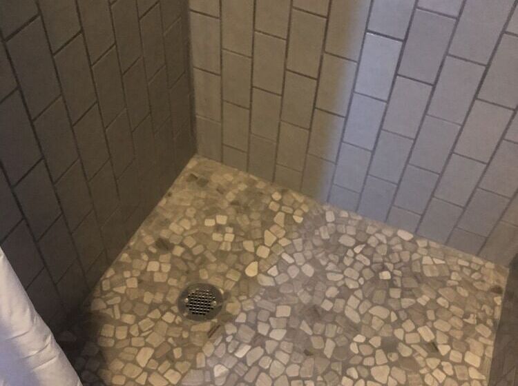 فندق White Horse