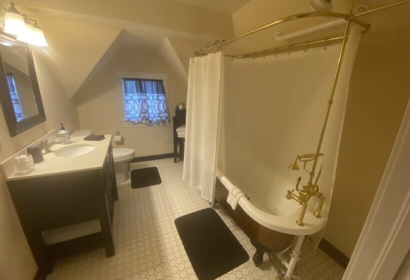 Janssen Park Place B&b