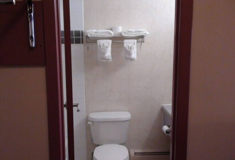 L Orée Des Bois Motel