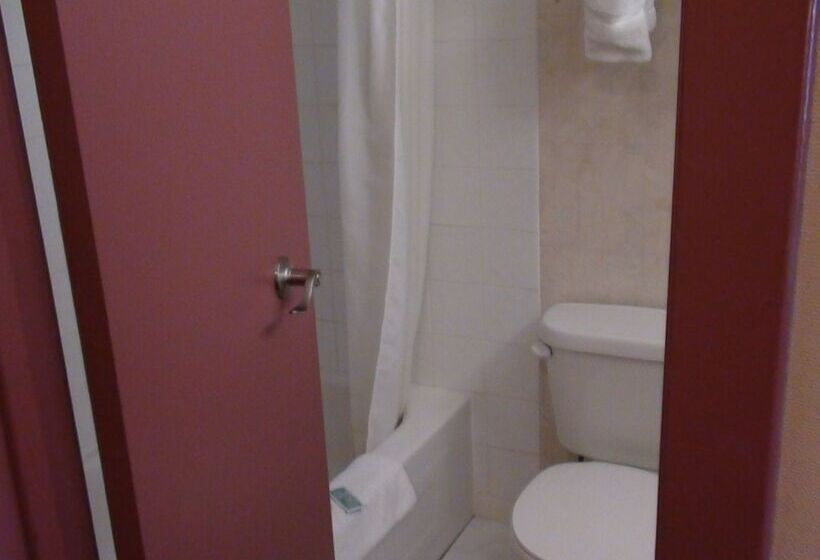 L Orée Des Bois Motel