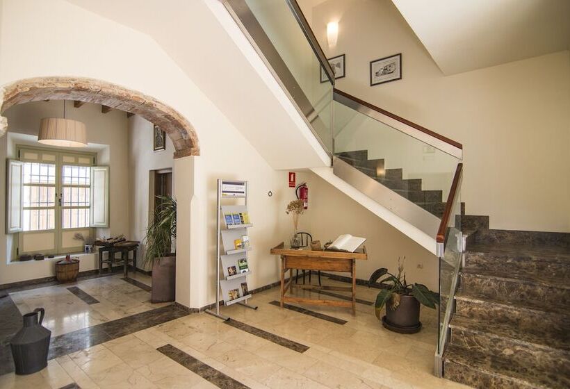 La Casa De Las Titas