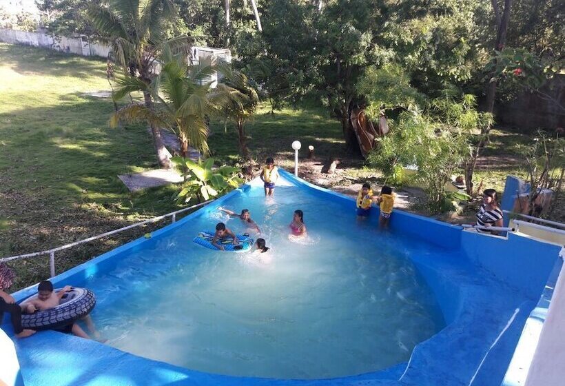 La Perla Del Pacifico   Hostel