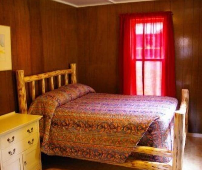 Lake Five Resort