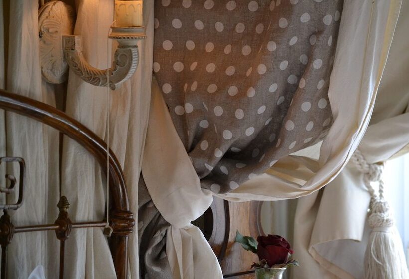 Le Petit Chapitre   Chimay B & B