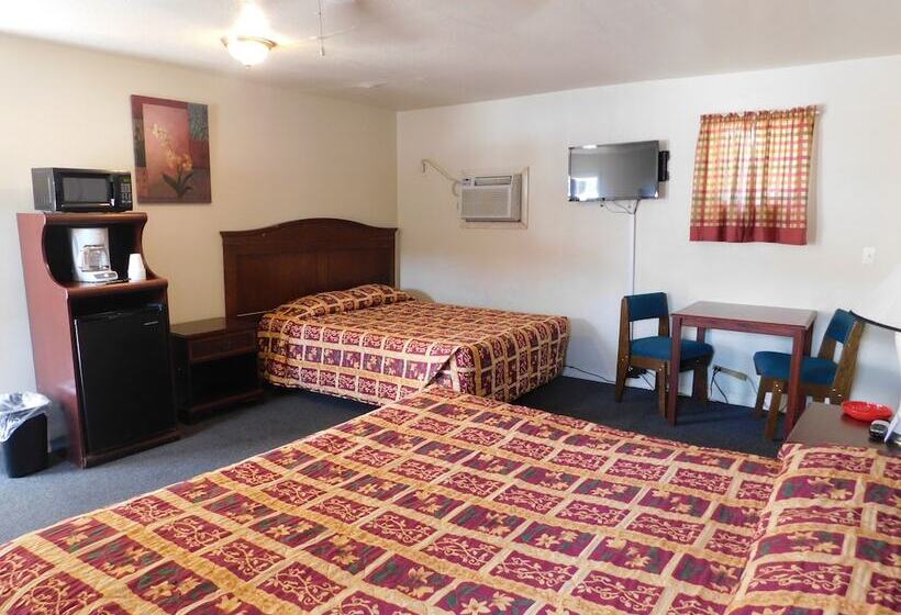 Little Shamrock Motel
