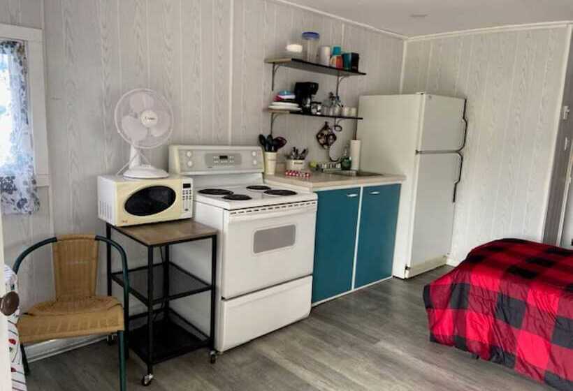 Minnehaha Camp Resort