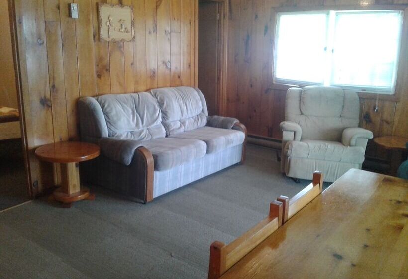 Minnehaha Camp Resort