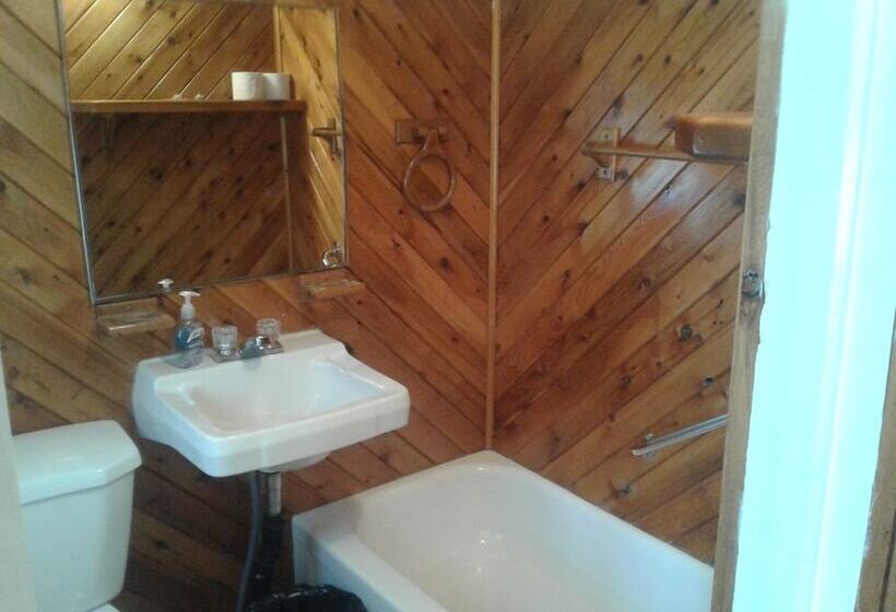 Minnehaha Camp Resort