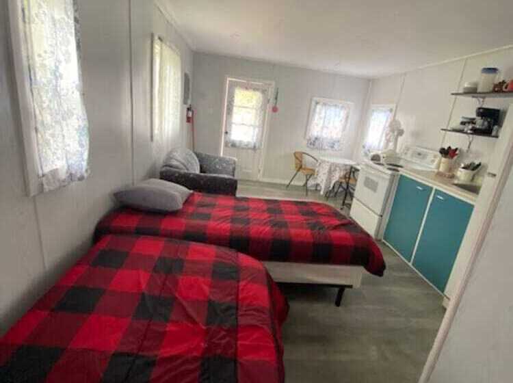 Minnehaha Camp Resort