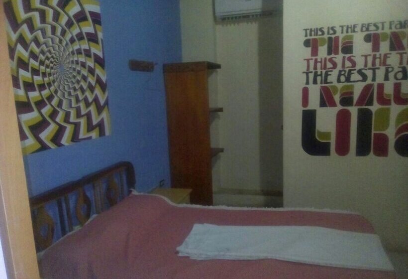 Morrison Hotel Montañita