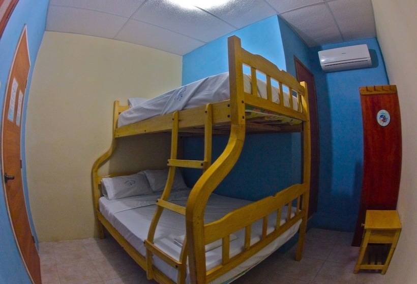 Morrison Hotel Montañita