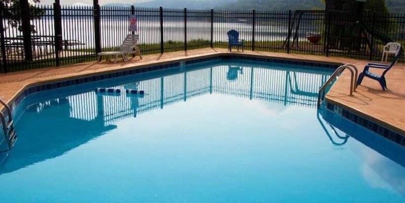 فندق على الطريق Coppermine Lodge