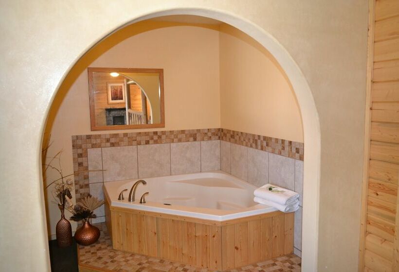 The Village Inn Motel And Restaurant