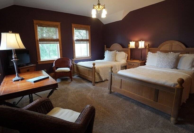 بنسيون Cameron House Inn