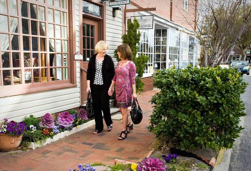 بنسيون Cameron House Inn