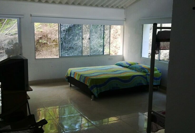 פנסיון Casa Cristal Floresta