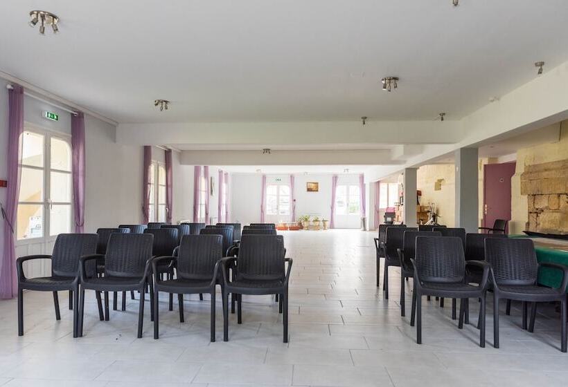 膳宿费 Château De Puy Robert