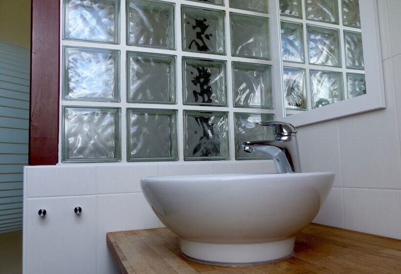 פנסיון Clos Margottieres