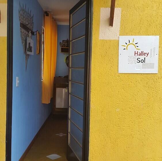 פנסיון Complexo Halley