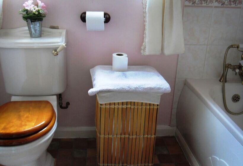 Пансион Cotefields Bed & Breakfast