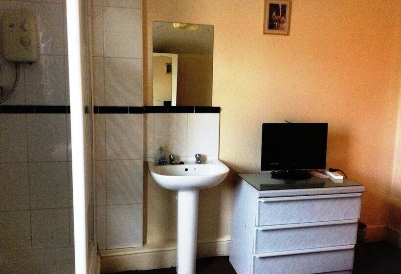 Пансион Cotefields Bed & Breakfast