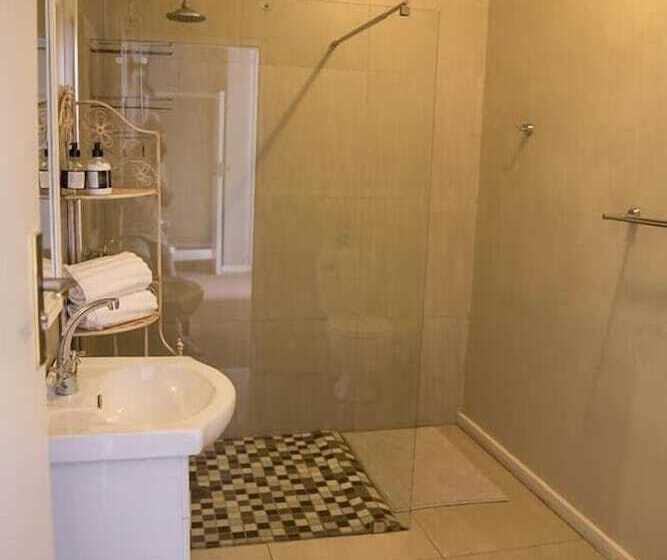 פנסיון Frankfort De Wilge Guesthouse