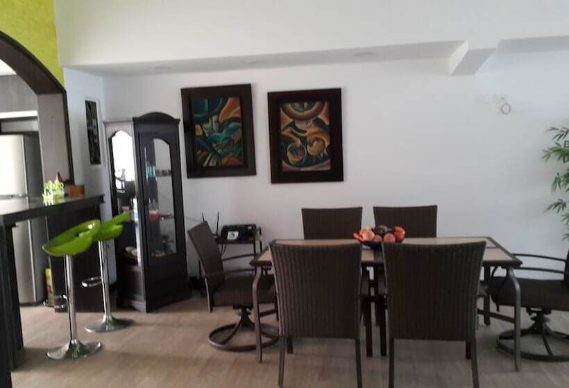 פנסיון Hospedaje Solymar Islas