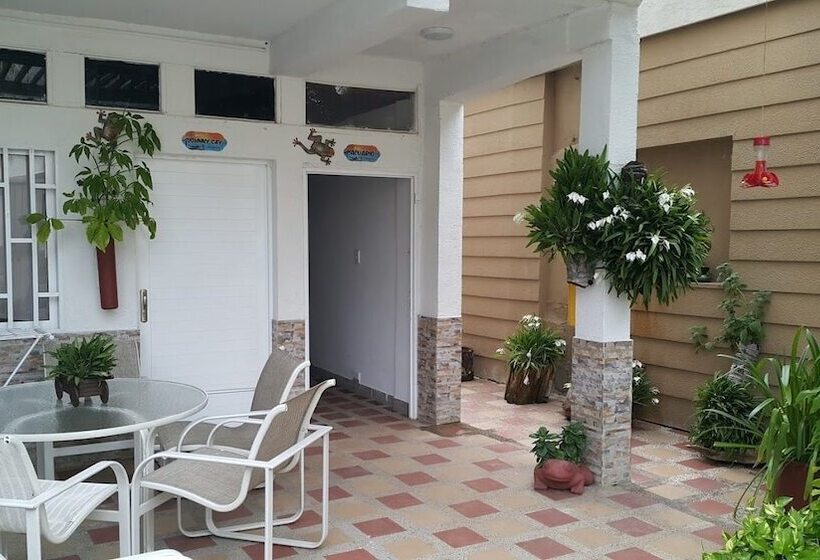 פנסיון Hospedaje Solymar Islas