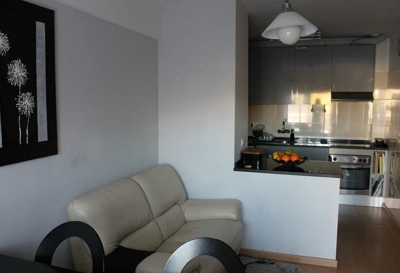 پانسیون Lisbon South Bay Rooms