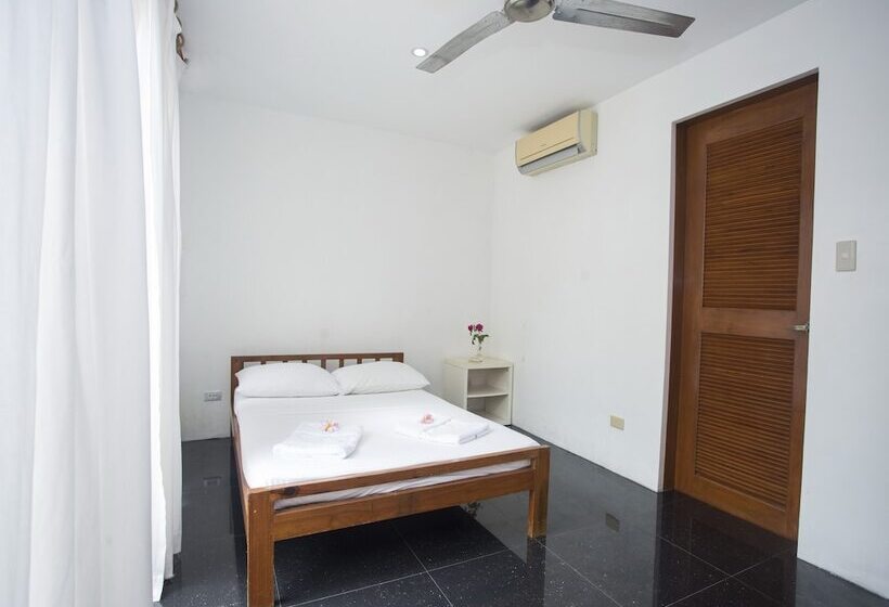 پانسیون Mabuhay Beach House