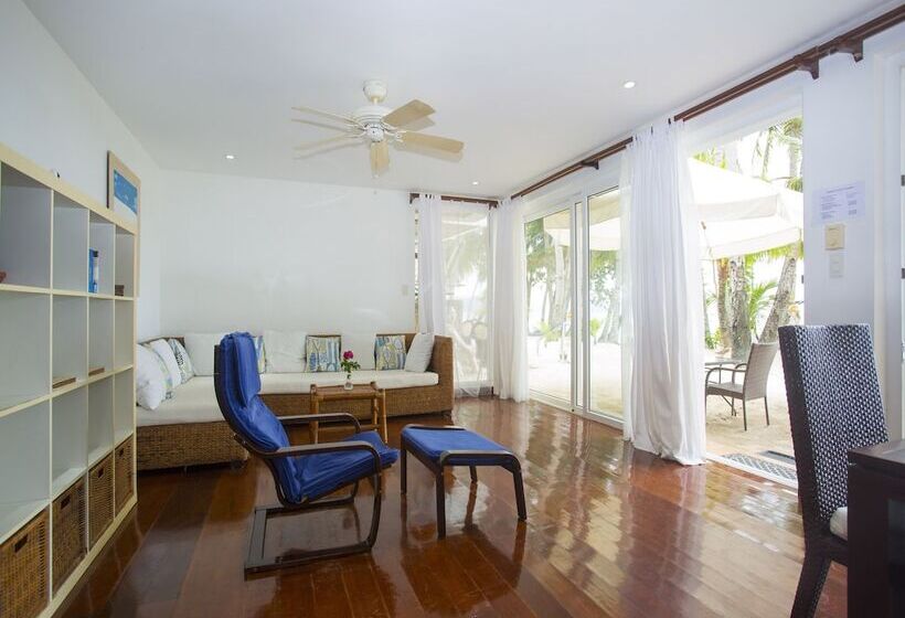 پانسیون Mabuhay Beach House