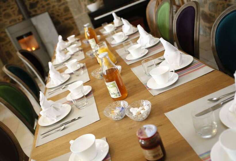 ペンション Manoir De Kercadic