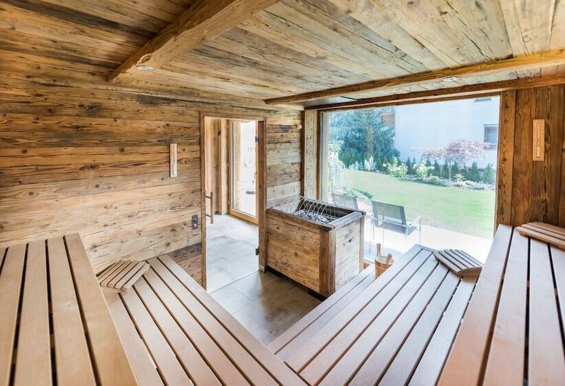 بنسيون Pepis Suites Lechtal Apartments