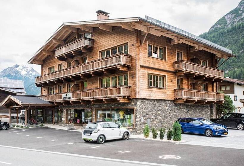 بنسيون Pepis Suites Lechtal Apartments