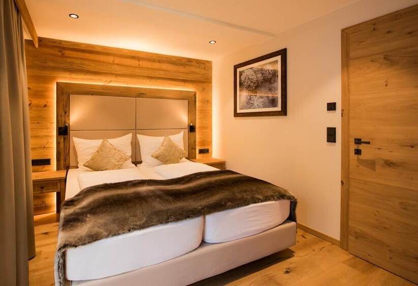 بنسيون Pepis Suites Lechtal Apartments