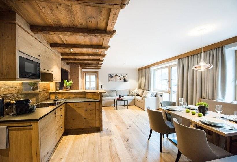 Пансион Pepis Suites Lechtal Apartments
