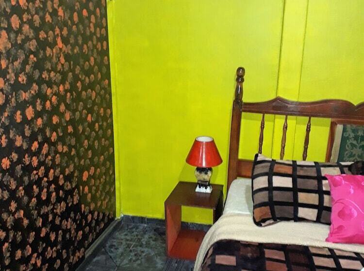 פנסיון Sunset Inn Valle Del Volcan