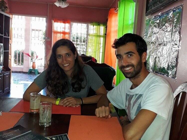 פנסיון Sunset Inn Valle Del Volcan