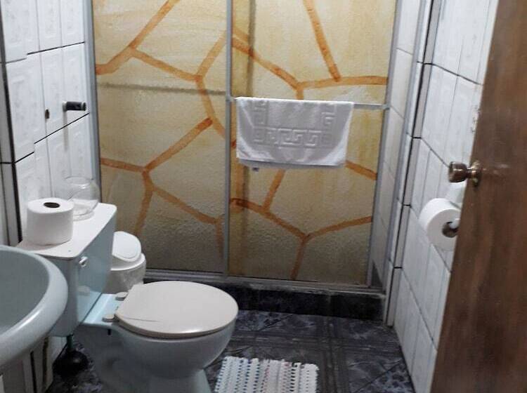 פנסיון Sunset Inn Valle Del Volcan