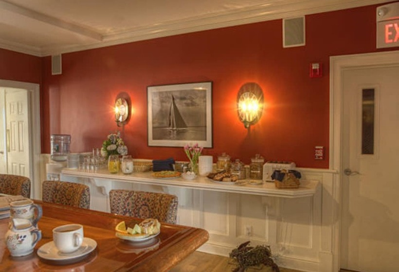 膳宿费 The Inn At Stonington